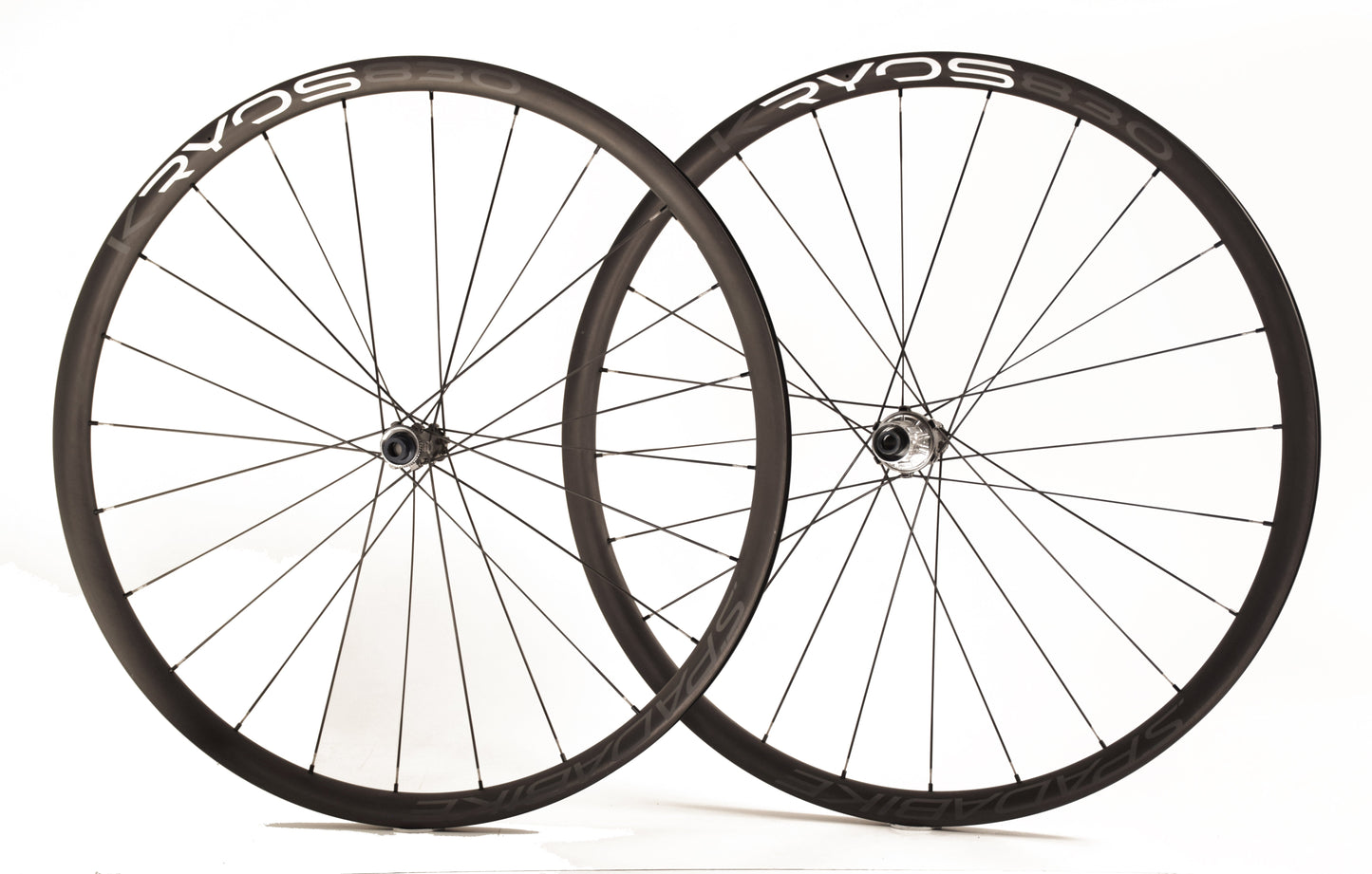 Ruote Carbon Kryos 830 Disc - 830g, Raggi Carbonio/Titanio
